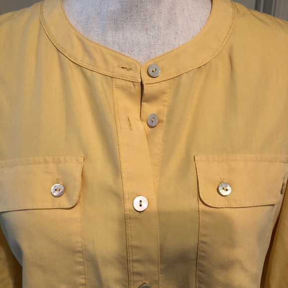 Chico’s Top - Picture 4 of 6